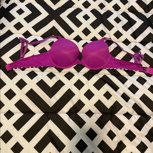 Victoria’s Secret PINK slight push-up